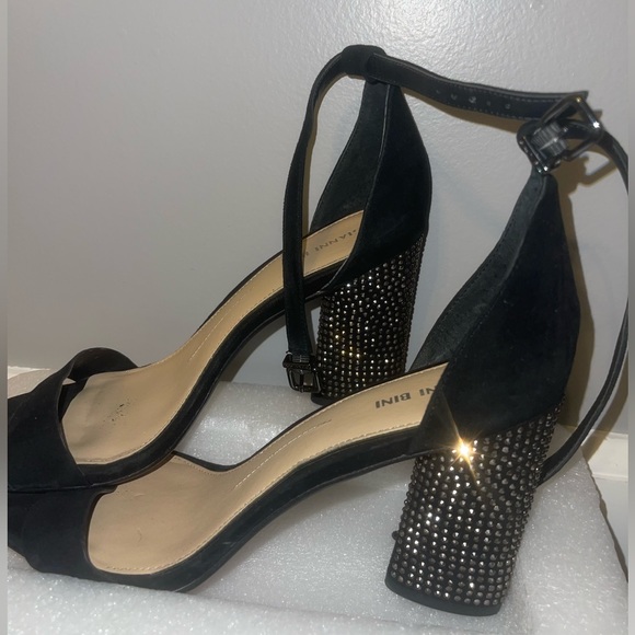 High Heels size 10 - Picture 3 of 5